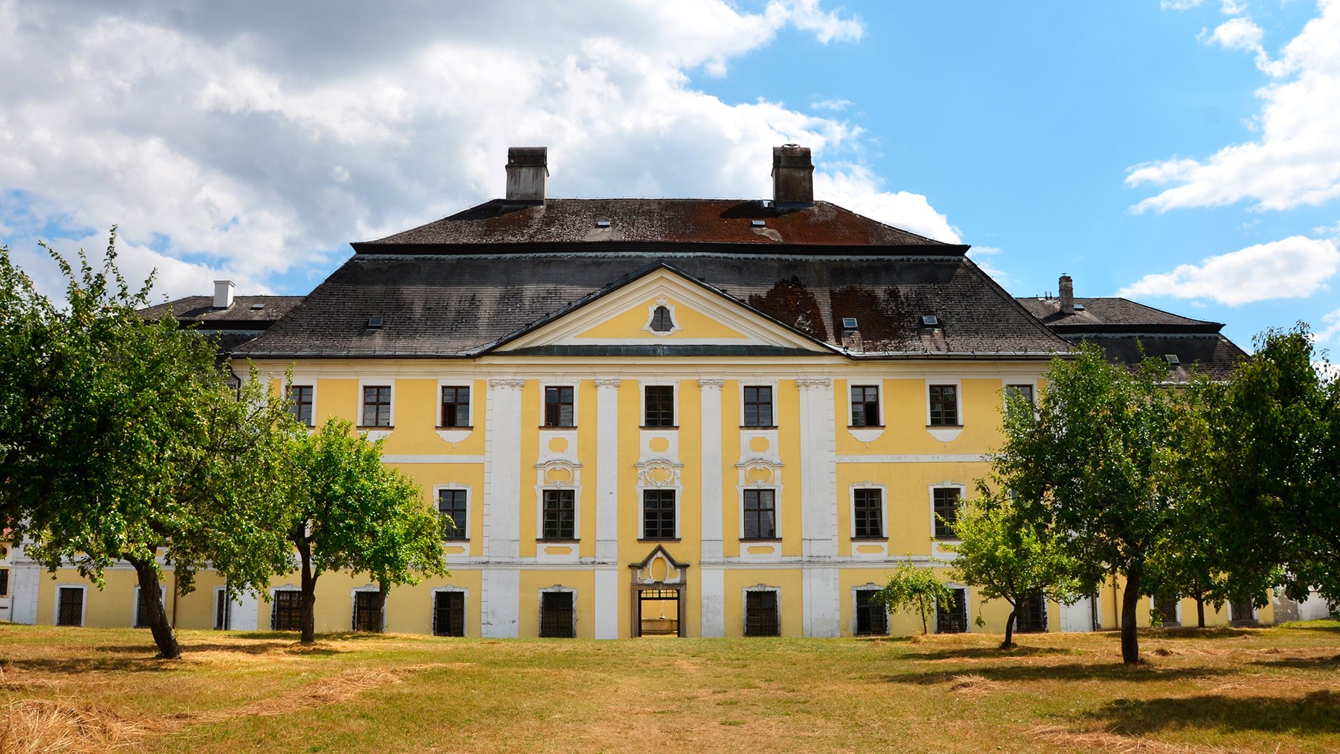 Kinský family castle | Žďár nad Sázavou, Bohemia
